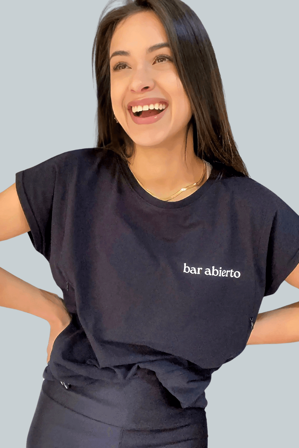 Polera de Lactancia Sahr Negra Bar Abierto - freethemama