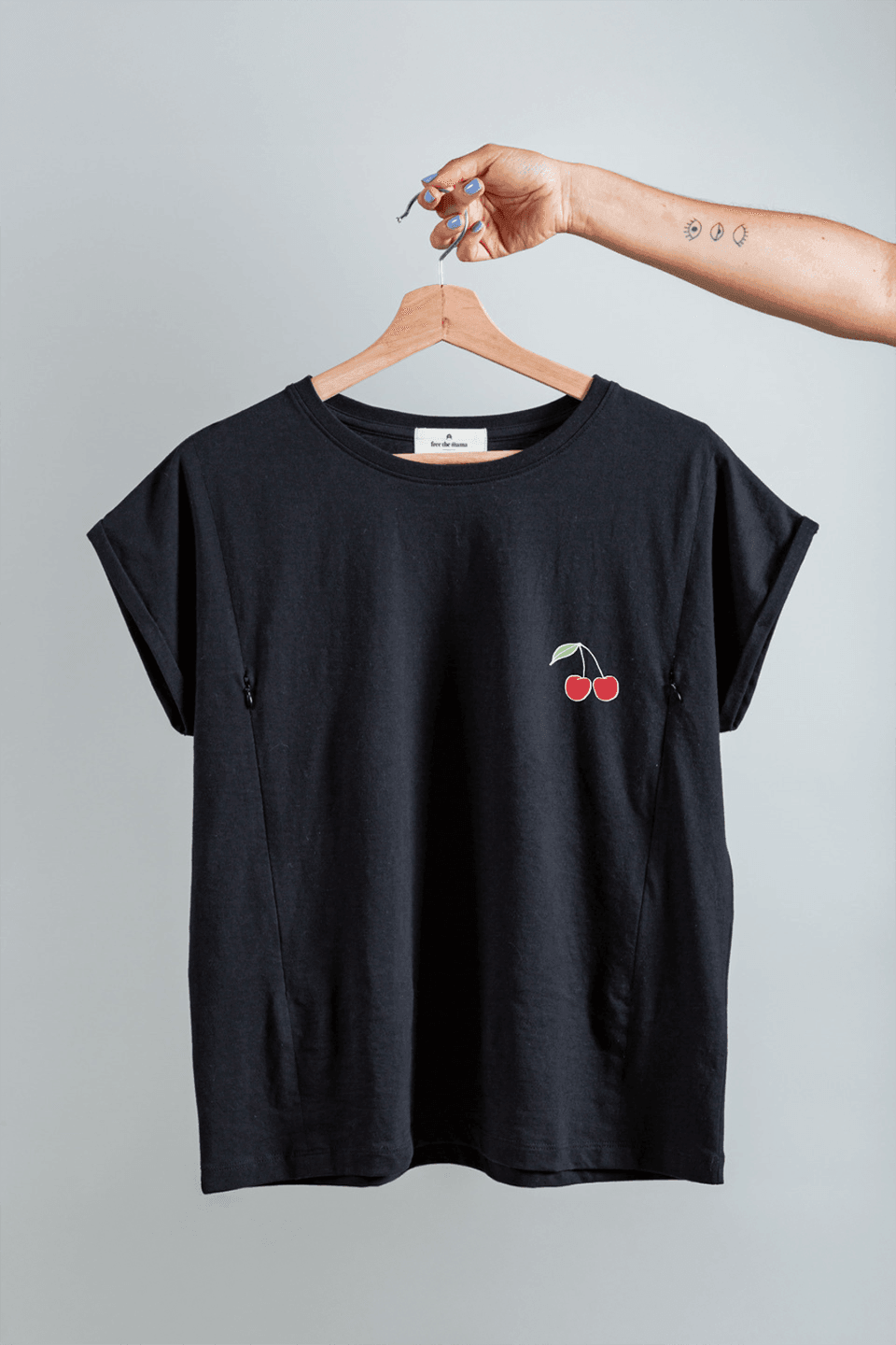 Polera de Lactancia Sahr Negra - Frutas - freethemama