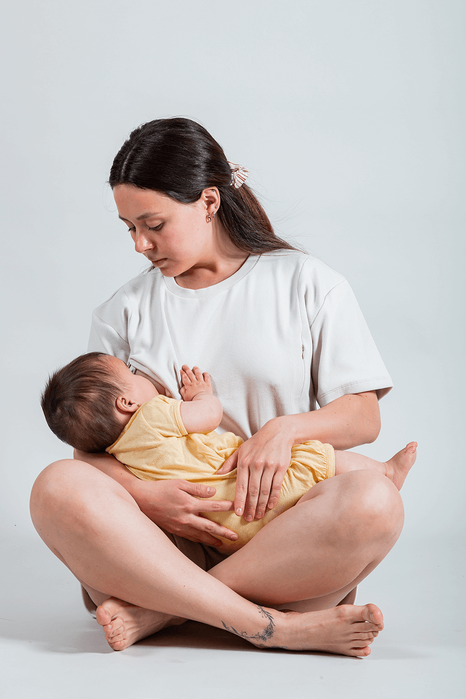 Pijama de lactancia beige