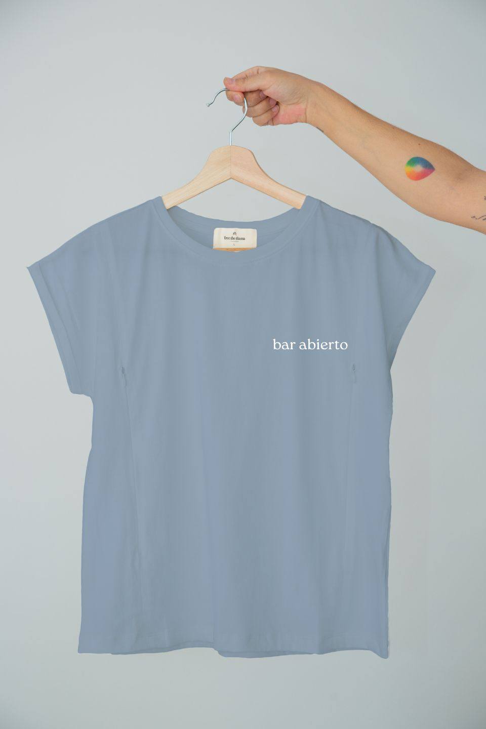 Polera de lactancia Sahr Bar Abierto de algodón Pima Peruano con cierres invisibles.