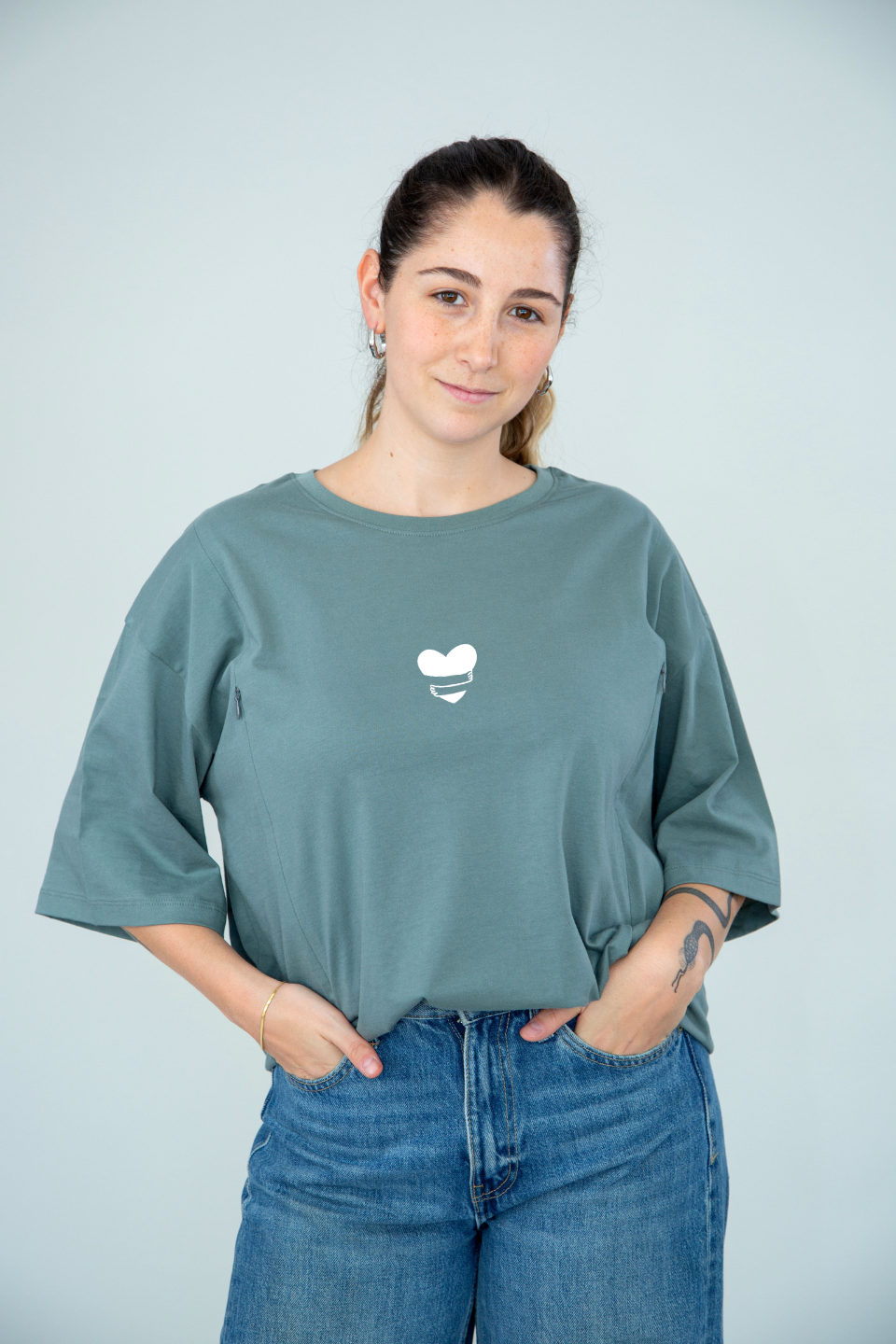 polera de lactancia oversize verde