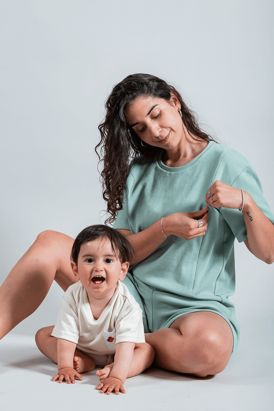 pijama de lactancia verde